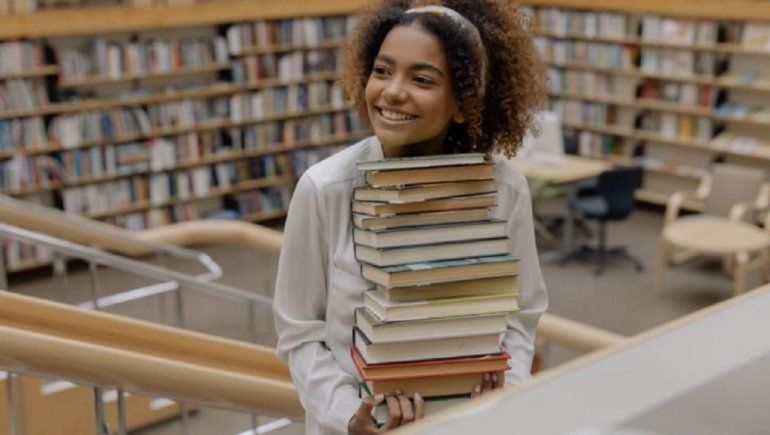 Nueva tendencia en TikTok genera más ventas de libros