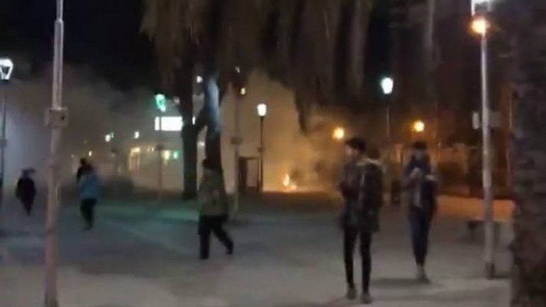 El pañuelazo terminó en incidentes y corridas en el centro