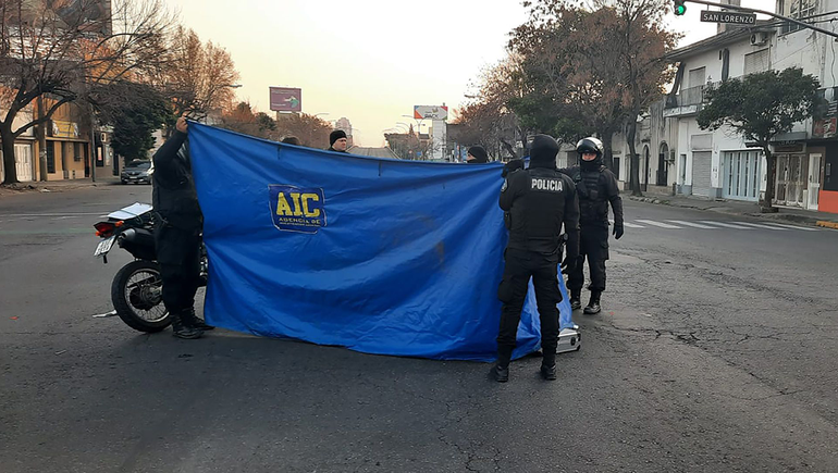 Chocó con la moto, murió, pero no fue un accidente