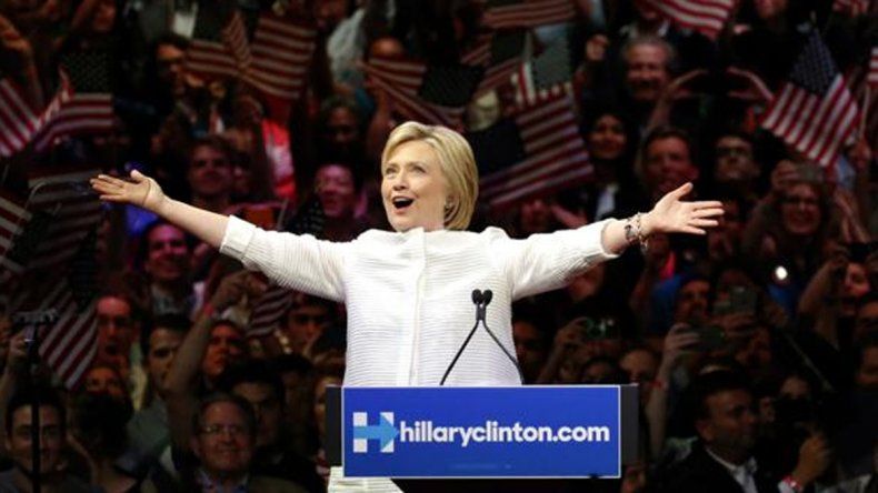 Hillary será la primera candidata mujer a la presidencia