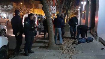 ataco con un cuchillo a un empleado judicial para robarle ataco con un cuchillo a un empleado judicial para robarle