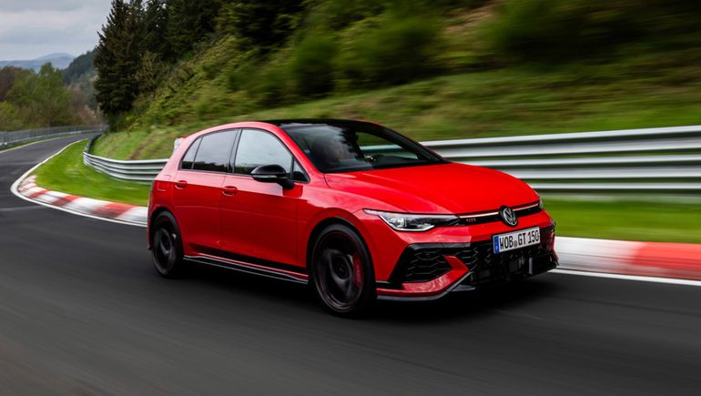 Volkswagen Golf GTI. Volkswagen Golf GTI.