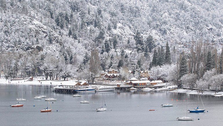 Lanzan exenciones impositivas y créditos para reactivar el turismo