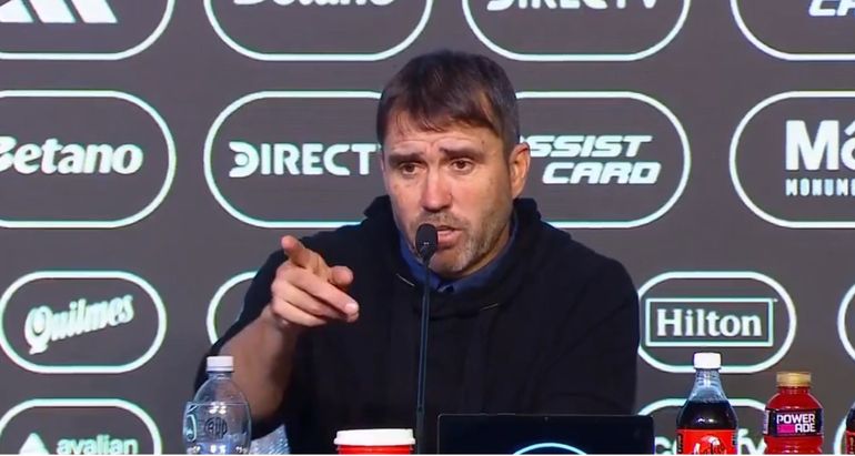 El Chacho Coudet cruzó a un periodista partidario: Soy respetuoso, pero no boludo