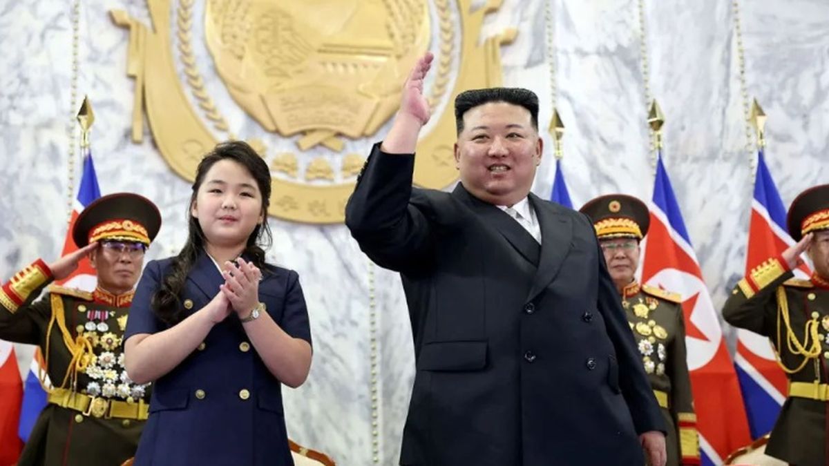 La Pequeña Princesa De Corea Del Norte Que Se Perfila Como Sucesora De ...