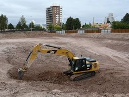Las máquinas ya trabajan en el nuevo Acceso Norte de la ciudad de Neuquén. Las máquinas ya trabajan en el nuevo Acceso Norte de la ciudad de Neuquén.