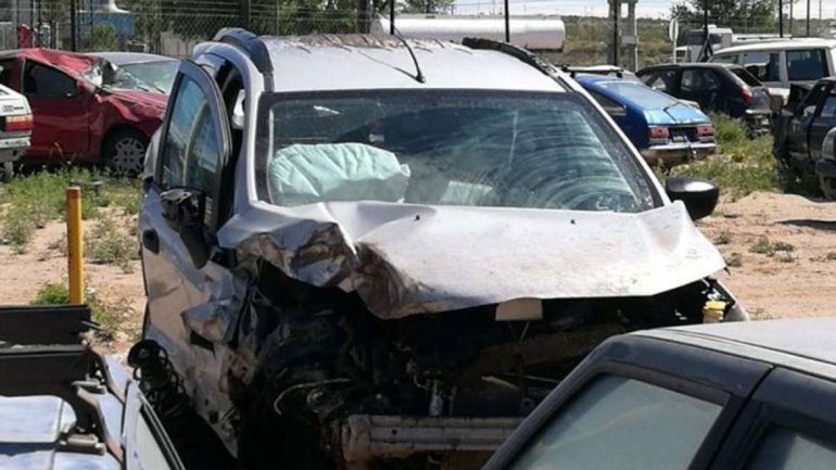 Borracho chocó de atrás y mató a tres hombres en la 22