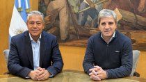 El gobernador Rolando Figueroa y el ministro de Economía, Luis Caputo. El gobernador Rolando Figueroa y el ministro de Economía, Luis Caputo.