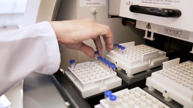 El ANMAT se encarga de controlar los alimentos en el territorio nacional. El ANMAT se encarga de controlar los alimentos en el territorio nacional.