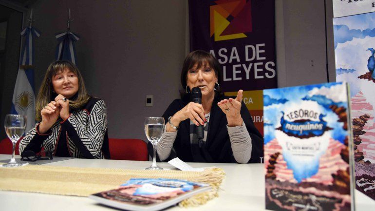 Durante la presentación del libro