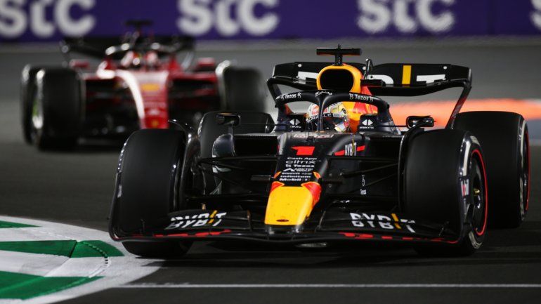 La última carrera de Fórmula 1 en Jeddah el ganador fue Max Verstappen.