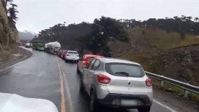 Video: éxodo y locura neuquina por las compras baratas en Chile