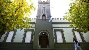 Los estatales neuquinos cobrarán el último aumento de la pauta salarial 2025. | LM Neuquen Los estatales neuquinos cobrarán el último aumento de la pauta salarial 2025.