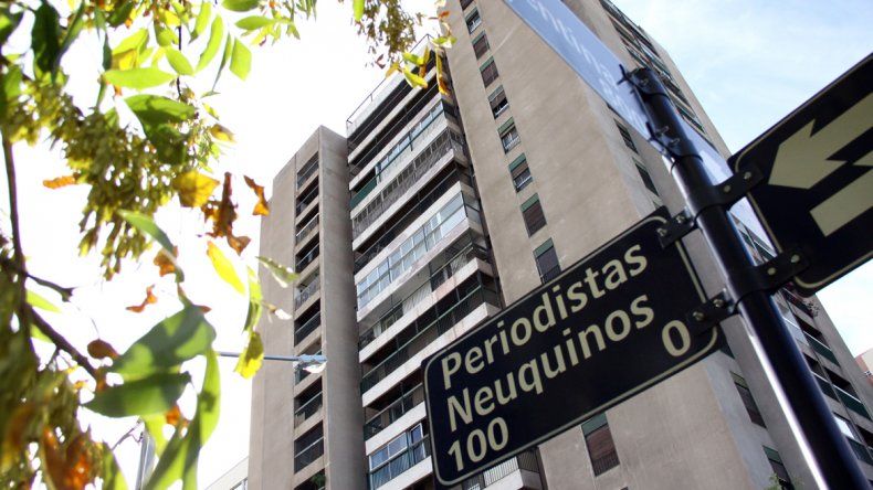 El 24 de marzo de 1976, la Torre Periodistas I fue ocupada ilegalmente. | LM Neuquen El 24 de marzo de 1976, la Torre Periodistas I fue ocupada ilegalmente.