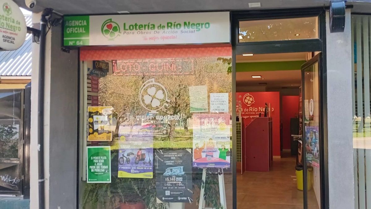 La agencia 64 donde se vendió el premio récord. Un Quini 6 histórico era lo único que me faltaba, nos contó Cecilia, su dueña.
