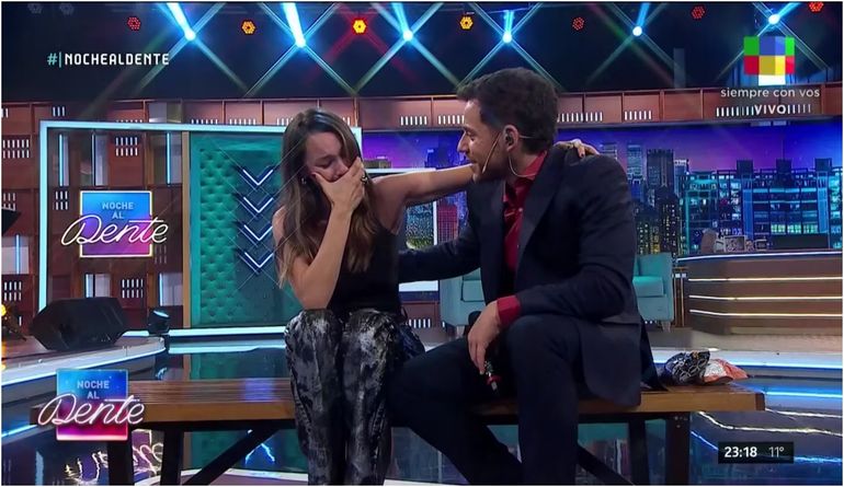 Entre lágrimas, Pampita recordó su llegada a Buenos Aires: Comíamos galletitas de agua