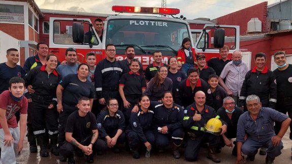 Bomberos voluntarios van a la Legislatura a pedir amparo legal