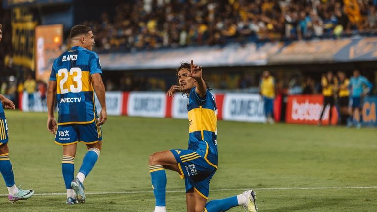 Edinson Cavani brilla en Boca dentro y fuera de la cancha.
