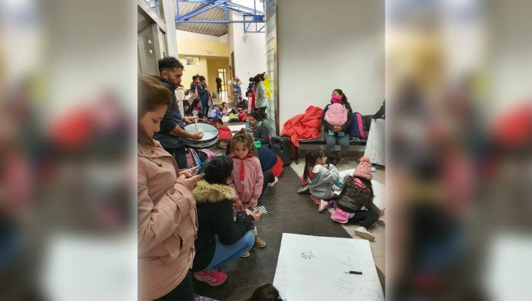 Al ritmo de un carnavalito, el Jardín 60 reclamó ante el CPE