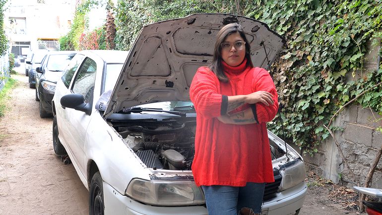 Tras ser estafada, la pizzera solidaria se reinventa en un taller mecánico