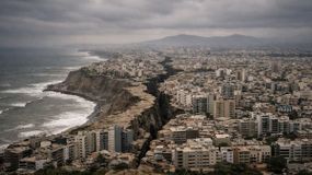 El Cinturón de Fuego rodea prácticamente todo el océano Pacífico y atraviesa países de América, Asia y Oceanía. | LM Neuquen El Cinturón de Fuego rodea prácticamente todo el océano Pacífico y atraviesa países de América, Asia y Oceanía.