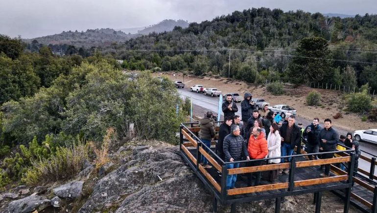 Las obras que marcaron la agenda de Rolando Figueroa en Villa Pehuenia