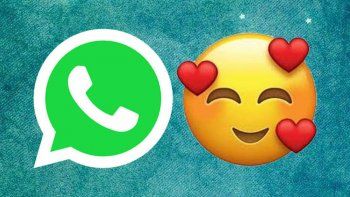 Este es el significado de la cara corazones en WhatsApp