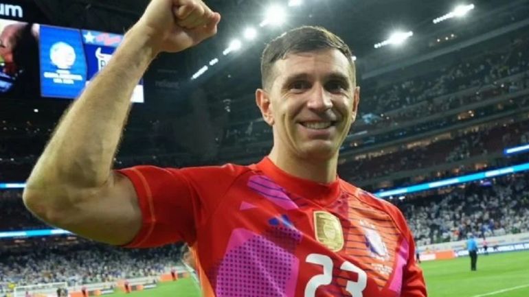 Dibu Martínez Dibu Martínez