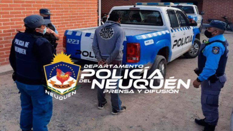 Tenía 12 pedidos de captura, lo atraparon y quedó con domiciliaria