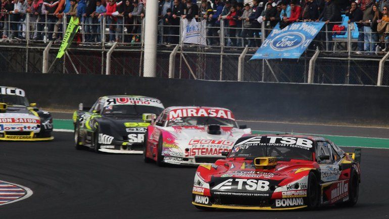 Camilo y Manu fueron protagonistas en el Desafío de las Estrellas