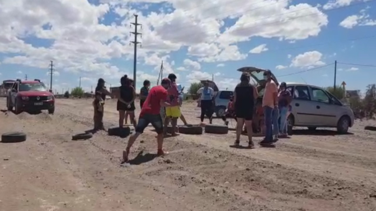 Por el nene atropellado, cortaron la ruta 17 y hubo decenas de camiones varados