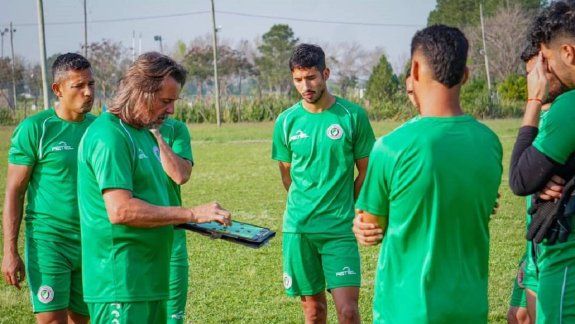 El club Cipolletti tiene nuevo DT para el 2025
