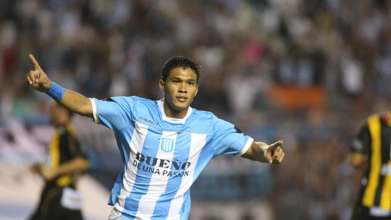 Teo Gutiérrez rememoró el episodio con el arma en Racing tras el clásico: Necesitaba cariño