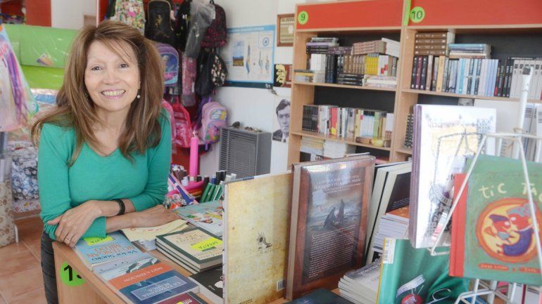 La enseñanza permanente. Después de vivir en Cutral Co y recibirse de profesora de Lengua y Literatura