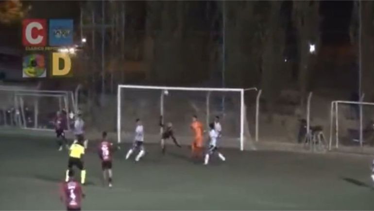 Directo al Puskas: el golazo de un argentino que da vuelta al mundo