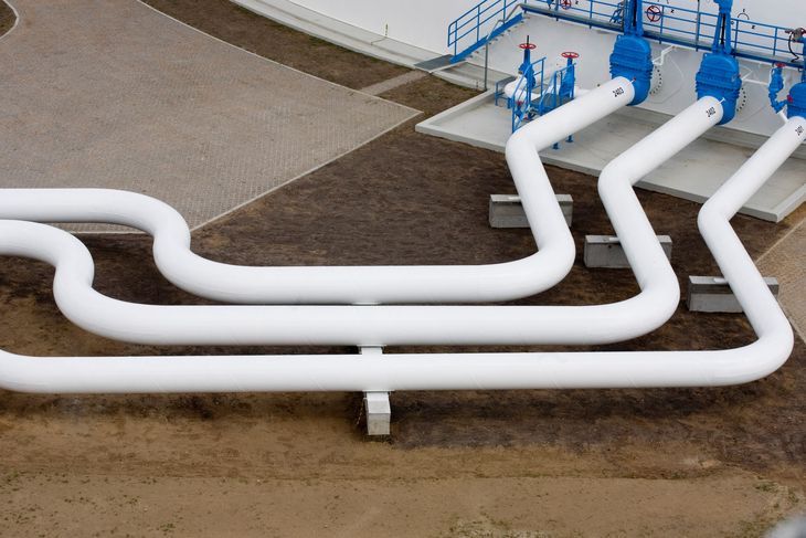 FOTO DE ARCHIVO. Un proyecto de ley buscará que las empresas construyan y amplíen los gasoductos y oleoductos del país. Jedrzej Wojnar/Agencja Wyborcza.pl vía