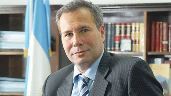 La madre del fiscal muerto de un balazo le apunta al kirchnerismo.