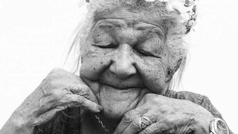 Viral en Instagram: abuela de 101 años está en busca de empleo