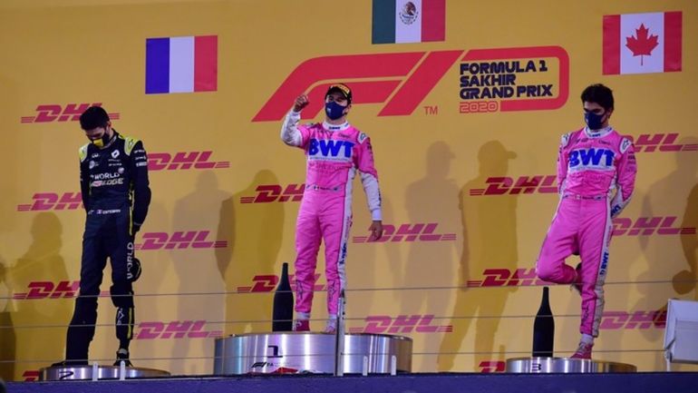 El antecedente de los buzos rosados de Alpine El antecedente de los buzos rosados de Alpine