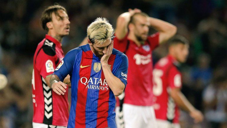 Messi no pudo evitar la caída del Barcelona