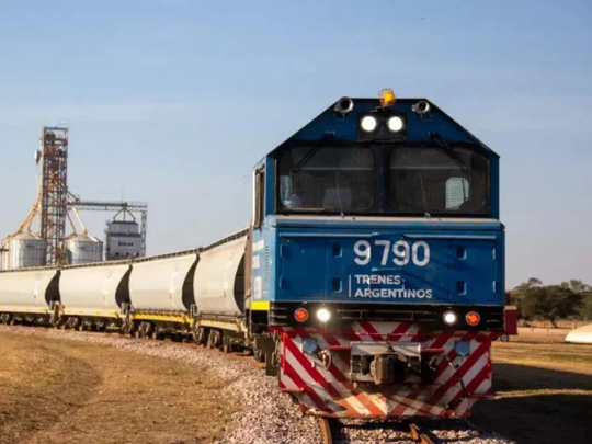 La red de 7.600 km de vías inicia su transición hacia un modelo de gestión privada competitiva.