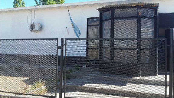 Canal 8 está ubicado en el barrio Uno de Plaza Huincul.