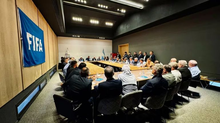 Así fue la reunión de la AFA Así fue la reunión de la AFA