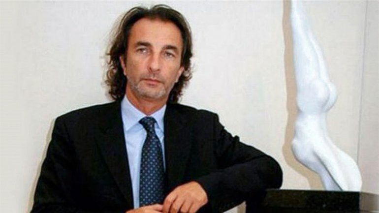 Ángelo Calcaterra se presentó ayer en los Tribunales de Comodoro Py.