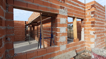 Figueroa anunció créditos hipotecarios para construir y ampliar la vivienda Figueroa anunció créditos hipotecarios para construir y ampliar la vivienda