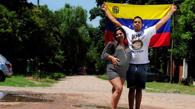 De Caracas a Buenos Aires a pie para ver a su hijo