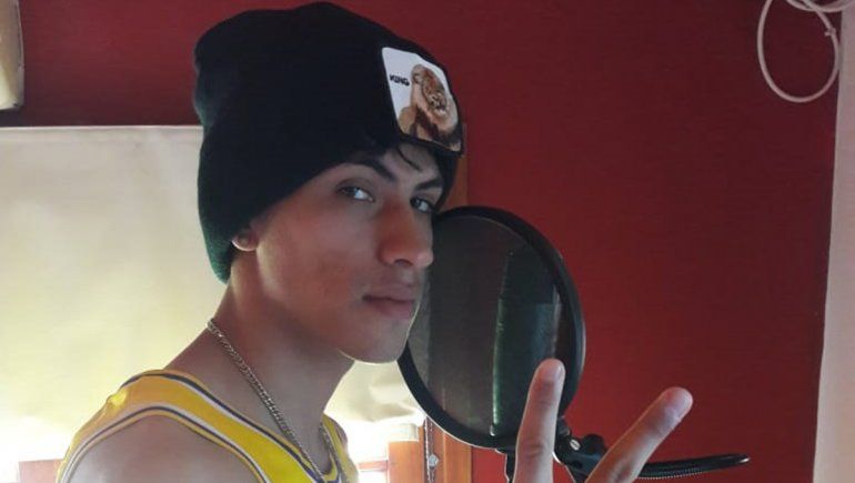 Doble medalla de oro en taekwondo y ahora rapero