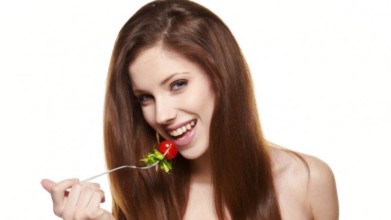 Mantener una dieta saludable contribuye al bienestar general.&nbsp;