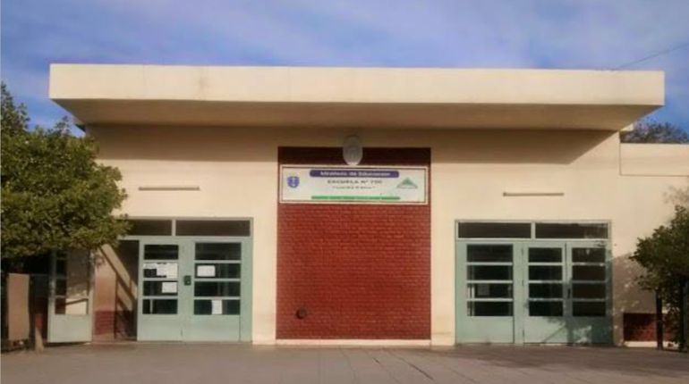 La escuela 750 de Puerto Madryn. La escuela 750 de Puerto Madryn.