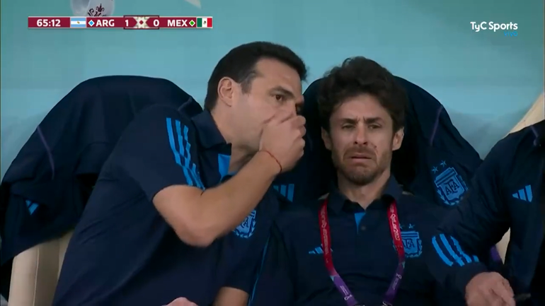 La conmovedora reacción de Aimar en el banco tras el gol de Leo Messi